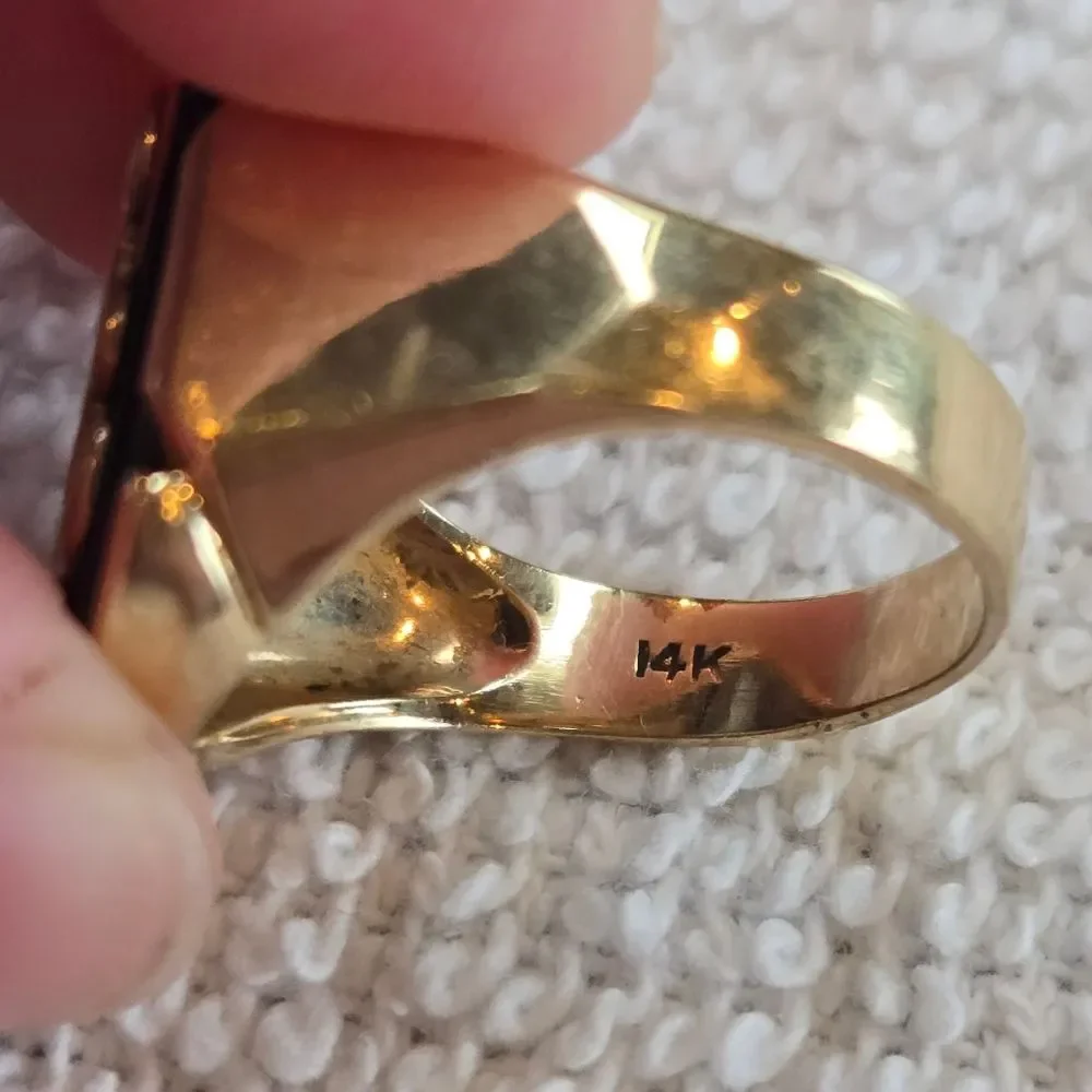 Vintage 14k Gold and Black Initial 